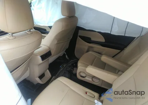 2019 Toyota Highlander Limited z USA, uszkodzony, nr VIN 5TDYZRFH5KS348323